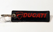 Брелок на ключи Ducati, черно-красный, 10х3 см.