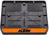 Ekipka    KTM,  