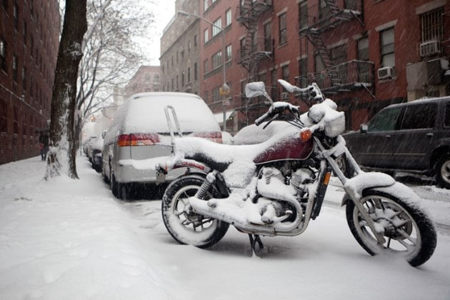 Мотоцикл vs зима. Как хранить мотоцикл без ущерба его состоянию?
